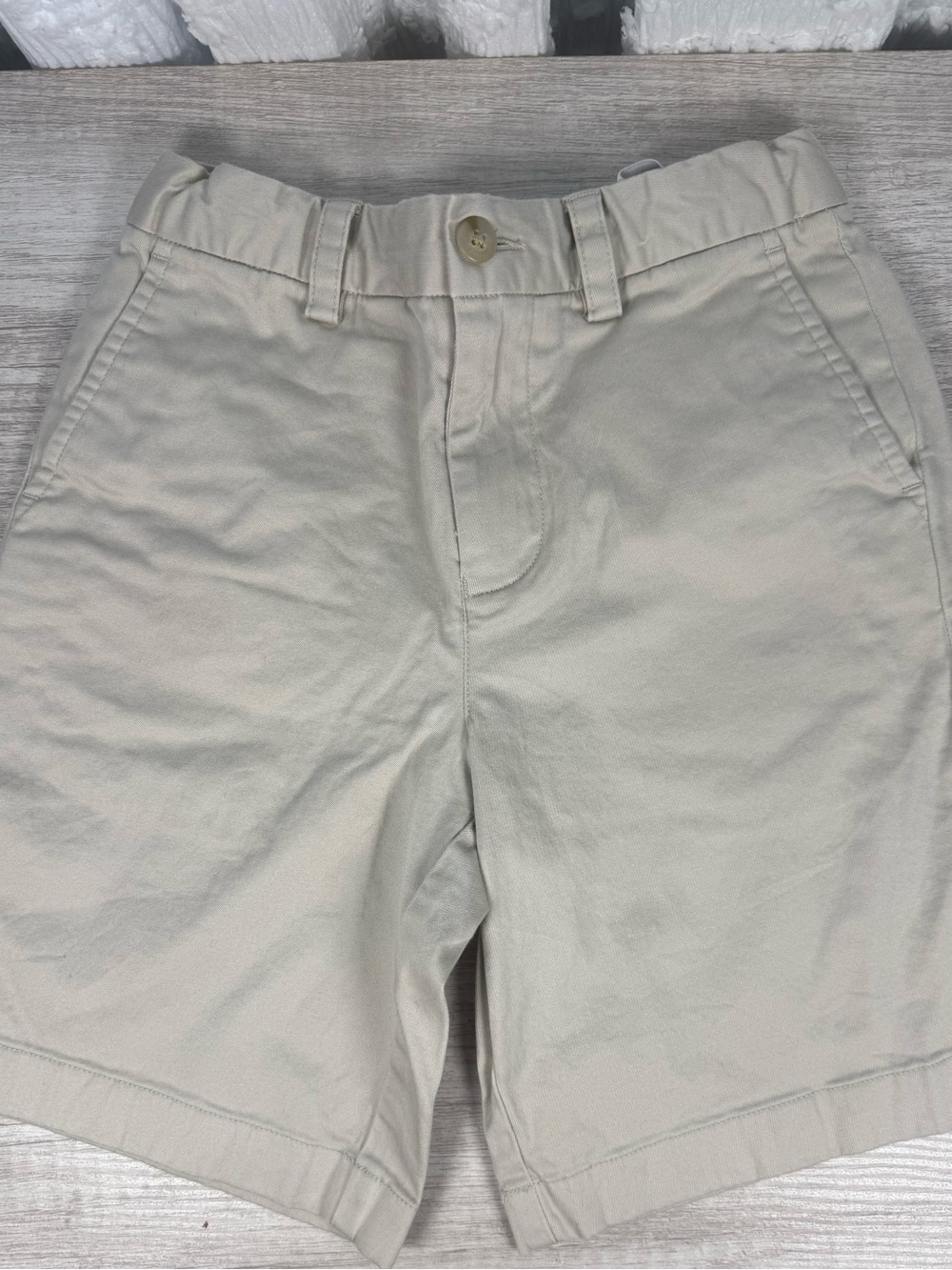 Southern Tide Kids Khaki Flat-Front Chino Shorts